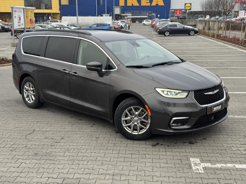 Chrysler Pacifica Touring