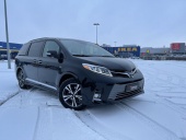 Toyota Sienna Limited AWD