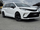 Toyota Sienna XSE AWD