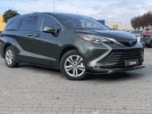 Toyota Sienna Platinum AWD