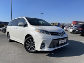 Toyota Sienna Limited AWD
