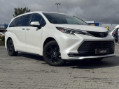 Toyota Sienna Platinum AWD
