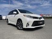 Toyota Sienna Limited AWD